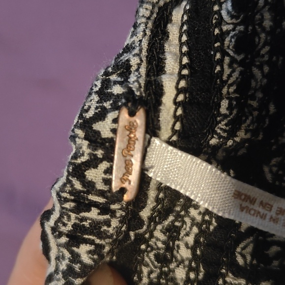 Bohemian Black and White Wide-Leg Pants - Picture 3 of 5